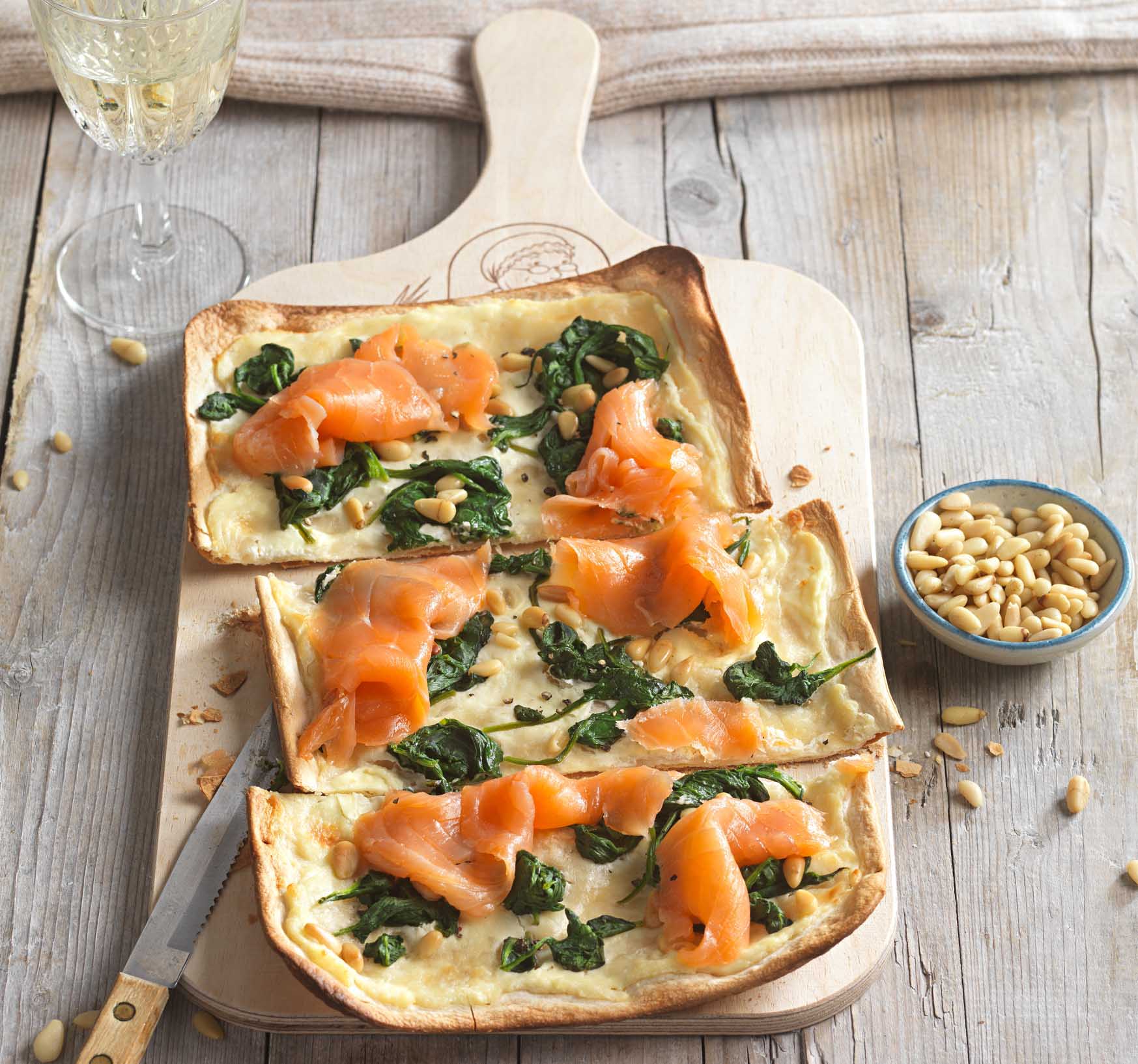 Flammkuchen mit Räucherlachs - Tante Fanny