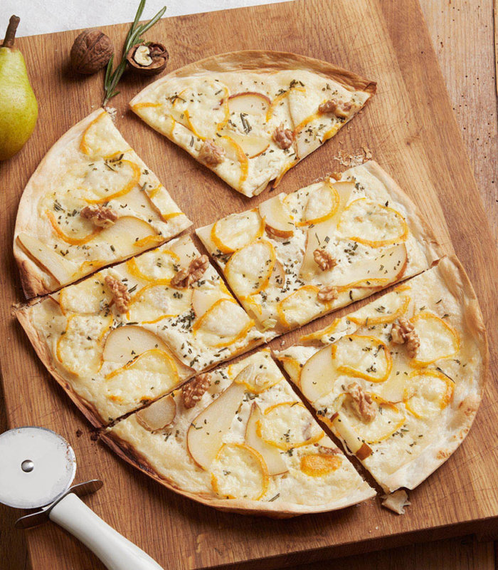 Flammkuchen mit Rotschmierkäse Gastro Tante Fanny