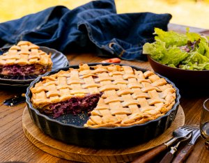 Rotkraut-Quiche mit Apfel