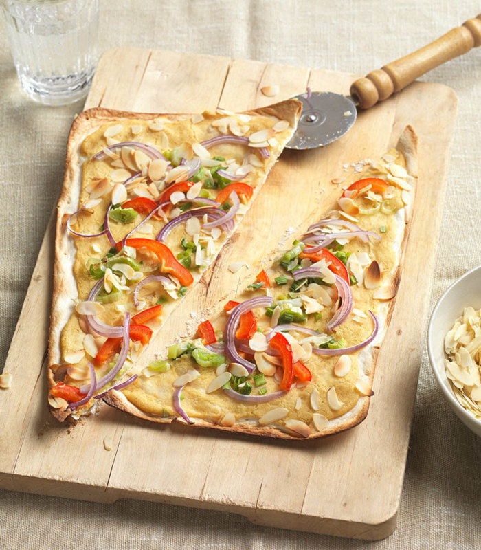 Veganer Flammkuchen Hummus