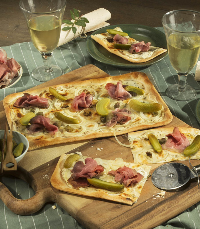 Flammkuchen mit Roastbeef