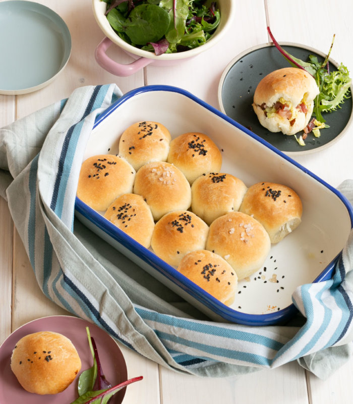 Pizzabällchen mit Kohl und Speck