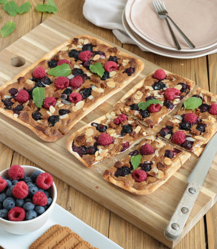 Rezept für veganen Flammkuchen mit Lotus-Creme